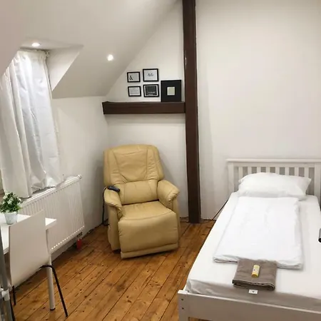 Monteurhaus 6 Zimmer Сasa de vacaciones *